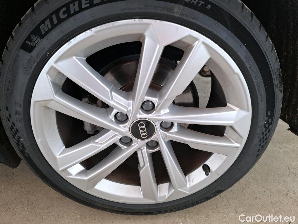  Audi  A3 AUDI  Sportback / 2020 / 5P / Berline 35 TDI 150 S tronic Business Line (Ex 820R) #2