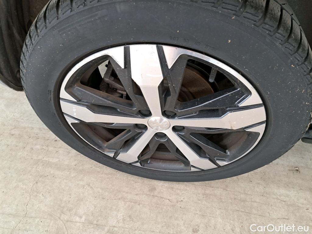  Peugeot  3008  Crossway 1.2 PureTech 130CV BVM6 E6d #23