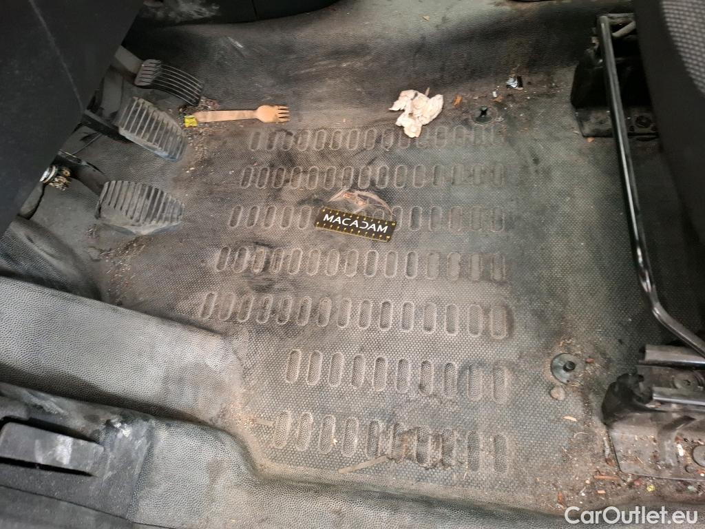  Citroen  Berlingo  Fourgon Club L1 (Court) 1.6 BlueHDi 100CV BVM5 E6 #12