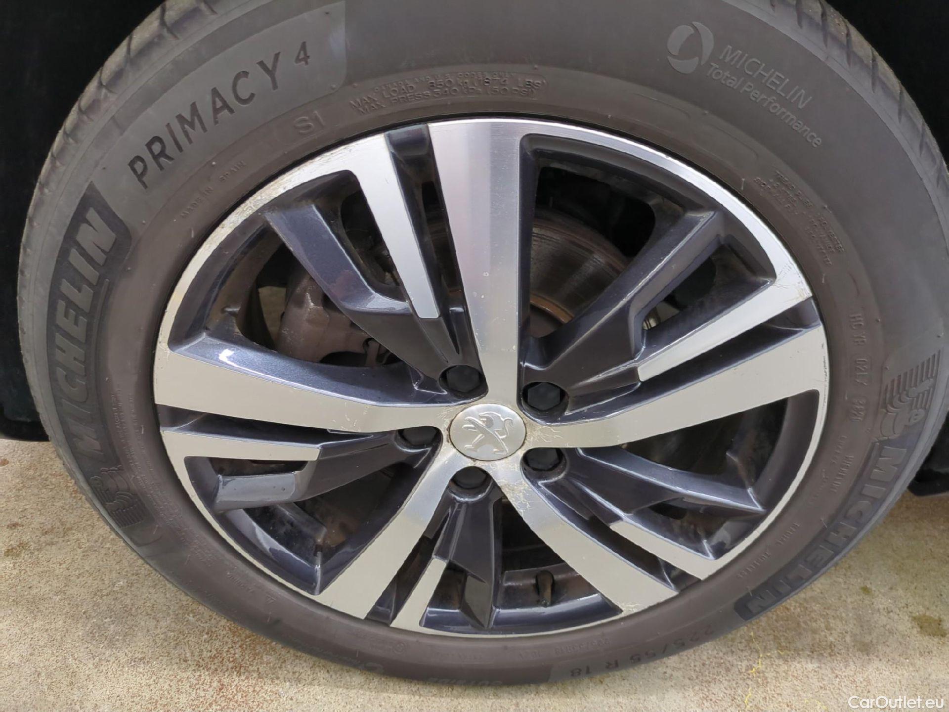  Peugeot  5008  Allure Business 1.2 PureTech 130CV BVM6 E6d #10