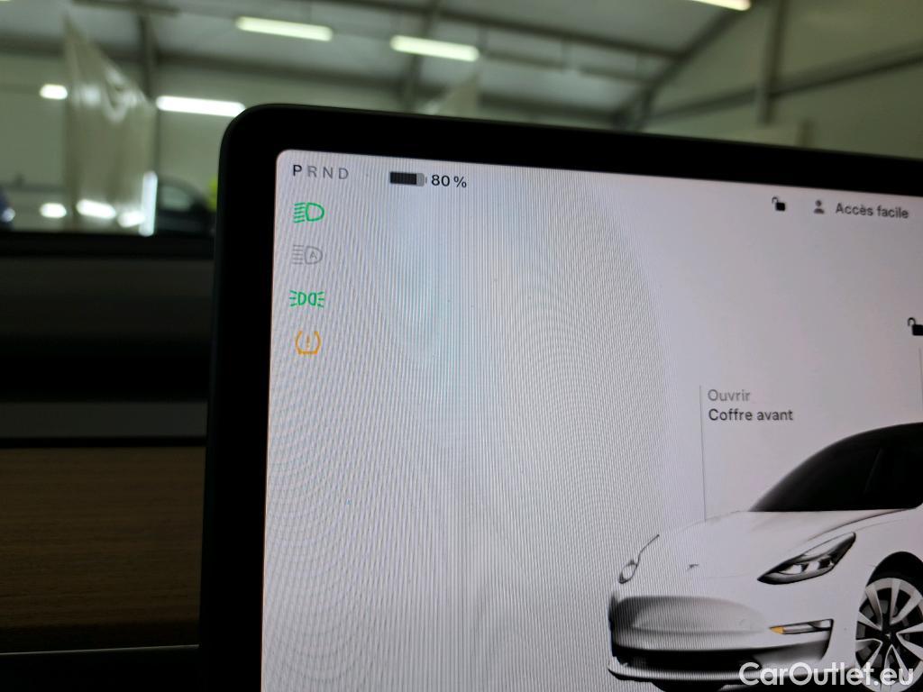 Tesla  Model 3 TESLA   2018  4P  Berline Propulsion #17
