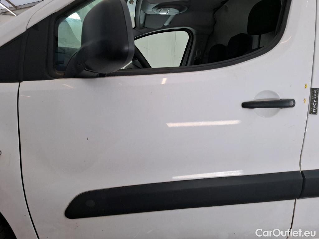  Citroen  Berlingo  Fourgon Club L1 (Court) 1.6 BlueHDi 100CV BVM5 E6 #19