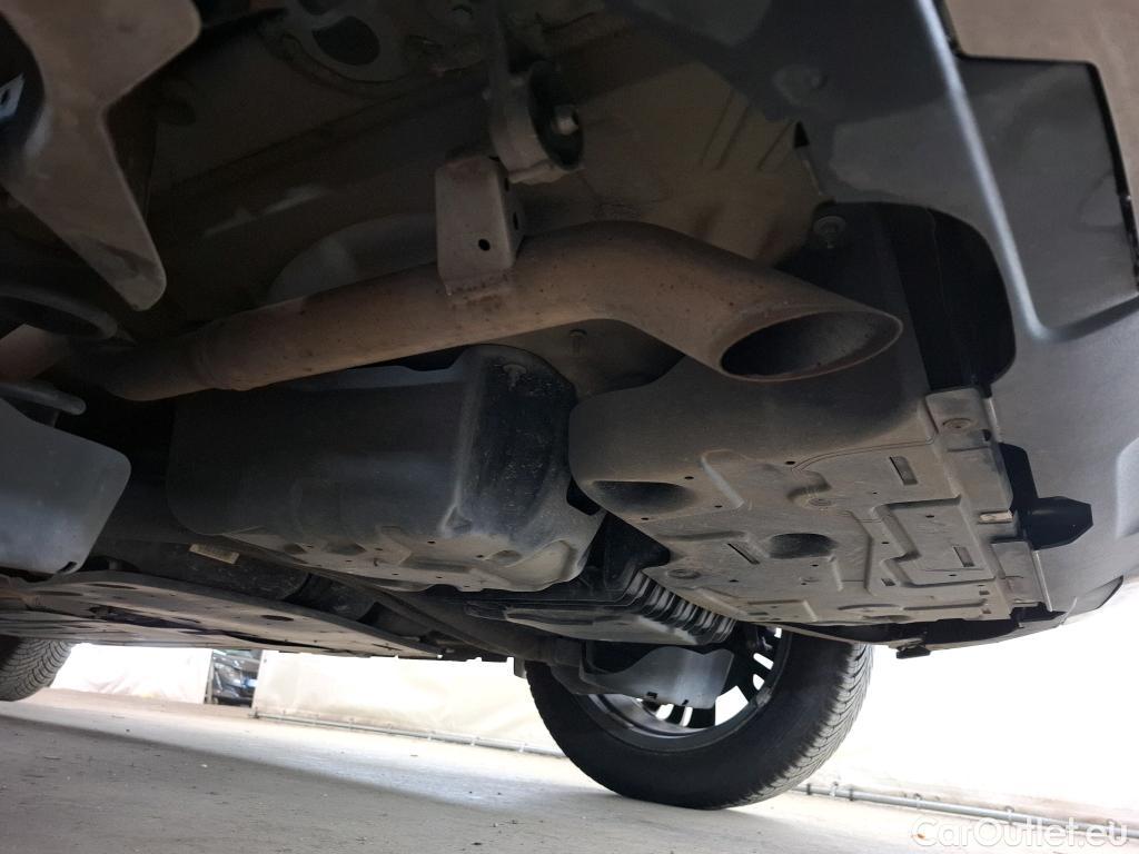  Peugeot  3008  II GT 1.5 HDi 130CV BVA8 E6d #38
