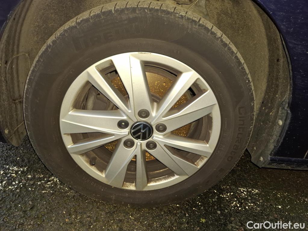  Volkswagen  Touran  Life Plus 2.0 TDI 150CV BVA7 E6d #31