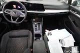  Volkswagen  Golf  VIII Variant Life 2.0 TDI 85KW AT7 E6d #3