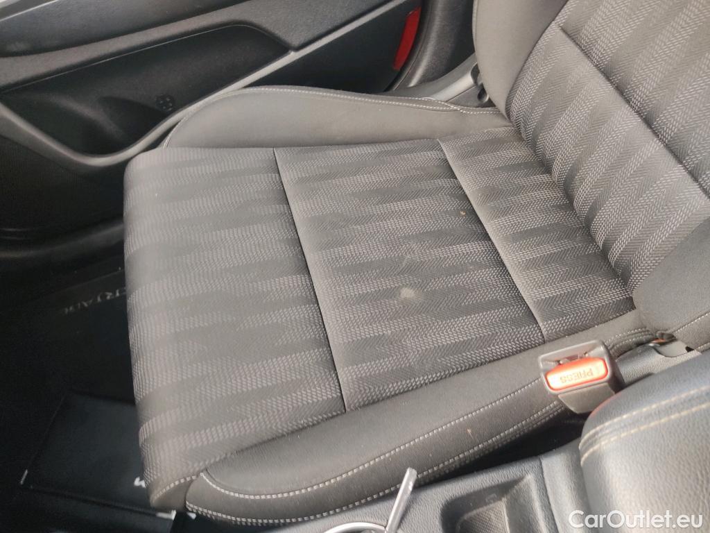 KIA  Sportage KIA  / 2018 / 5P / todoterreno 1.6 MHEV Business DCT 100kW (136CV) 4X2 #14