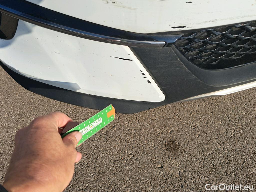  KIA  XCeed KIA  / 2019 / 5P / todoterreno 1.0 T-GDi Drive 88kW (120CV) #8