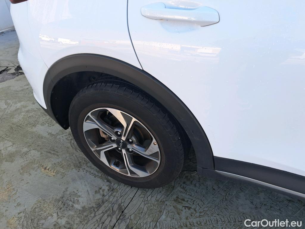  KIA  XCeed KIA  / 2019 / 5P / todoterreno 1.0 T-GDi Drive 88kW (120CV) #17