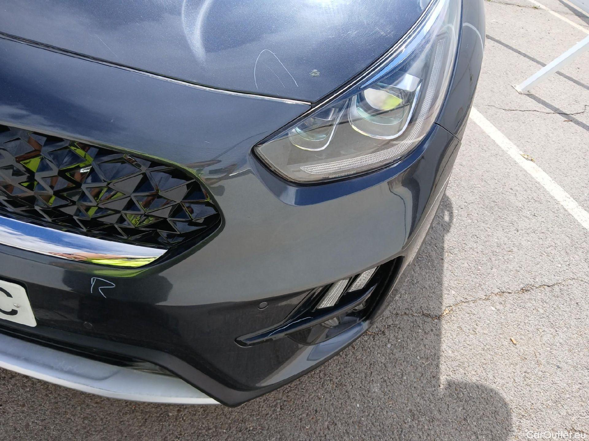  KIA  Niro KIA  / 2019 / 5P / crossover 1.6 GDi PHEV 104kW (141CV) Emotion #12