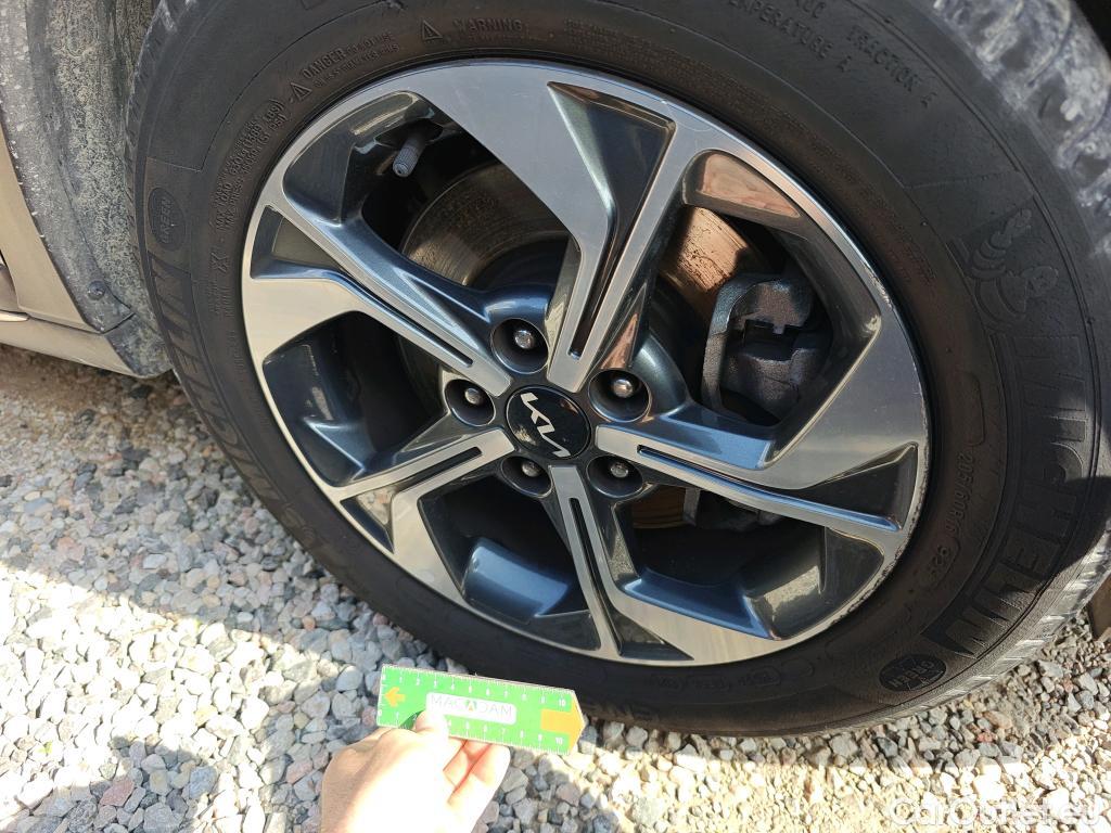  KIA  XCeed KIA  / 2019 / 5P / todoterreno 1.0 T-GDi Drive 88kW (120CV) #15