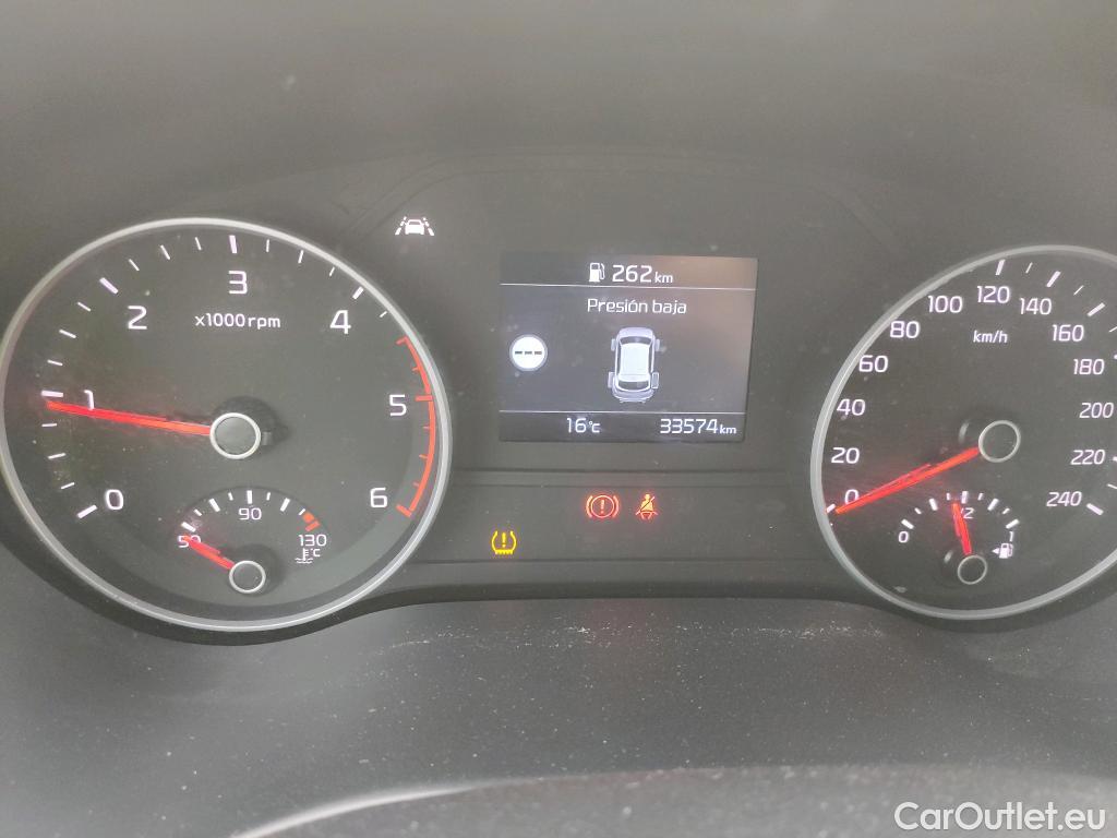  KIA  Sportage KIA  / 2018 / 5P / todoterreno 1.6 MHEV Black Edition 100kW (136CV) 4x2(SP) #25