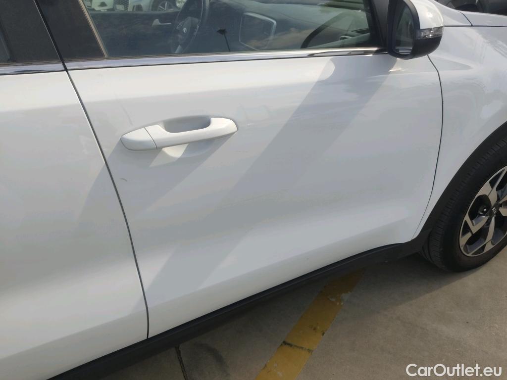  KIA  Sportage KIA  / 2018 / 5P / todoterreno 1.6 MHEV Business DCT 100kW (136CV) 4X2 #45