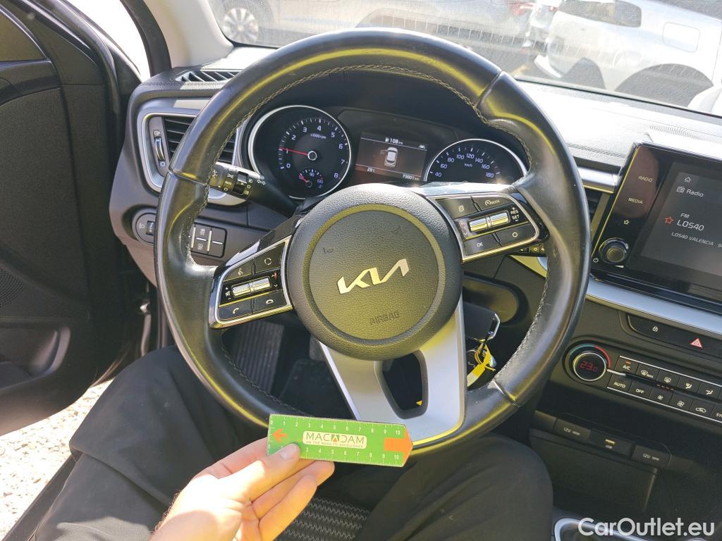  KIA  XCeed KIA  / 2019 / 5P / todoterreno 1.0 T-GDi Drive 88kW (120CV) #46