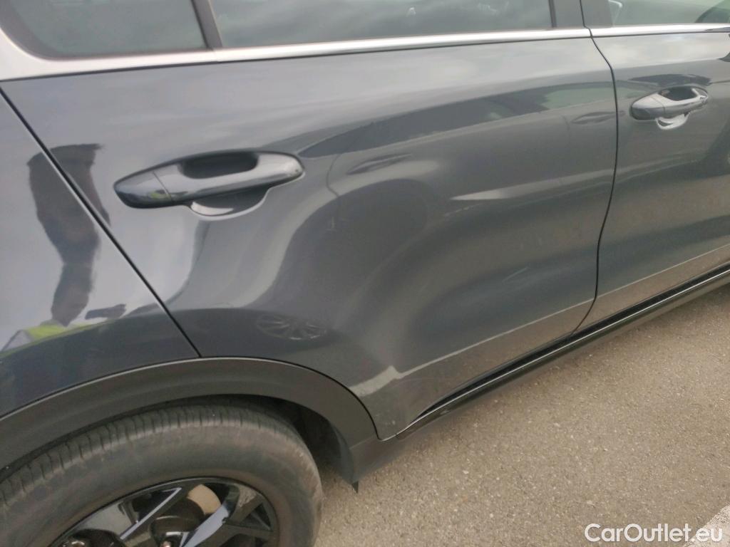  KIA  Sportage KIA  / 2018 / 5P / todoterreno 1.6 MHEV Black Edition 100kW (136CV) 4x2(SP) #7