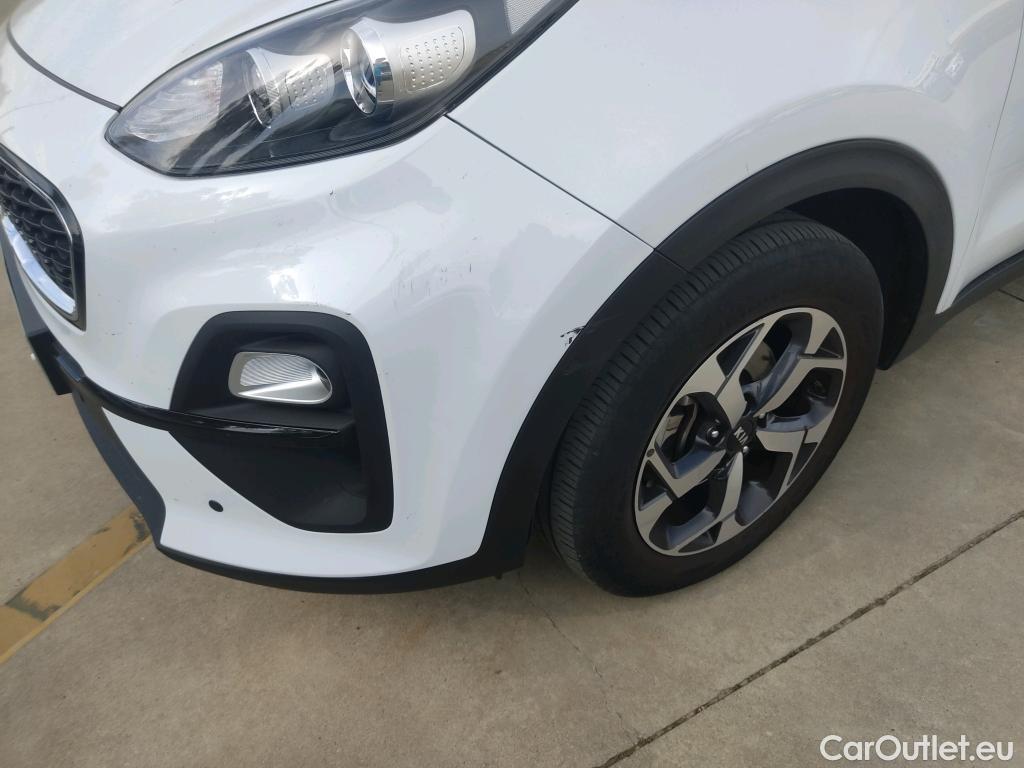  KIA  Sportage KIA  / 2018 / 5P / todoterreno 1.6 MHEV Business DCT 100kW (136CV) 4X2 #35