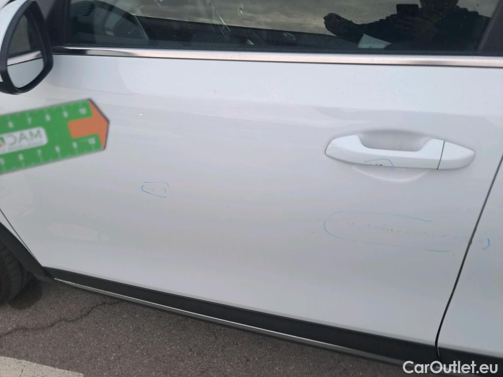 KIA  XCeed KIA  / 2019 / 5P / todoterreno 1.0 T-GDi Drive 88kW (120CV) #3