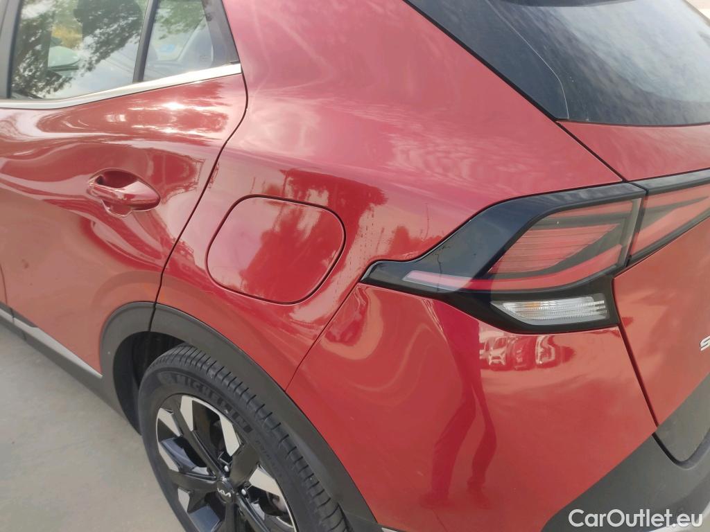  KIA  Sportage KIA  / 2022 / 5P / todoterreno 1.6 T-GDi PHEV 198kW (265CV) Drive 4X4 #16