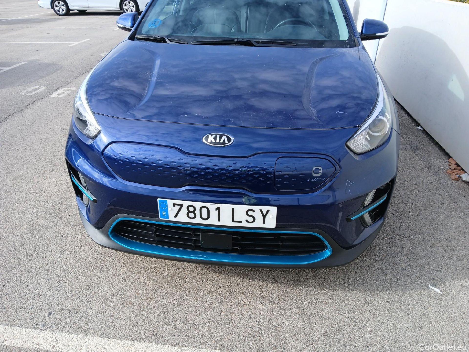  KIA  Niro KIA e- / 2016 / 5P / crossover e- 150kW (204CV) Drive (Long Range) #1