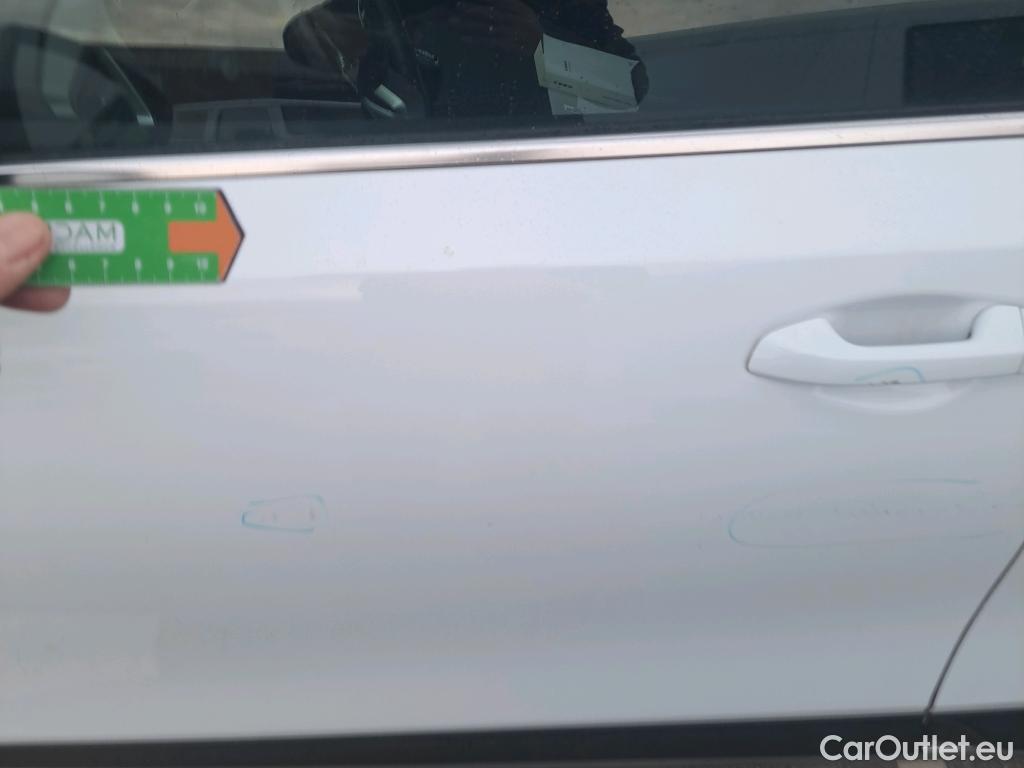  KIA  XCeed KIA  / 2019 / 5P / todoterreno 1.0 T-GDi Drive 88kW (120CV) #29