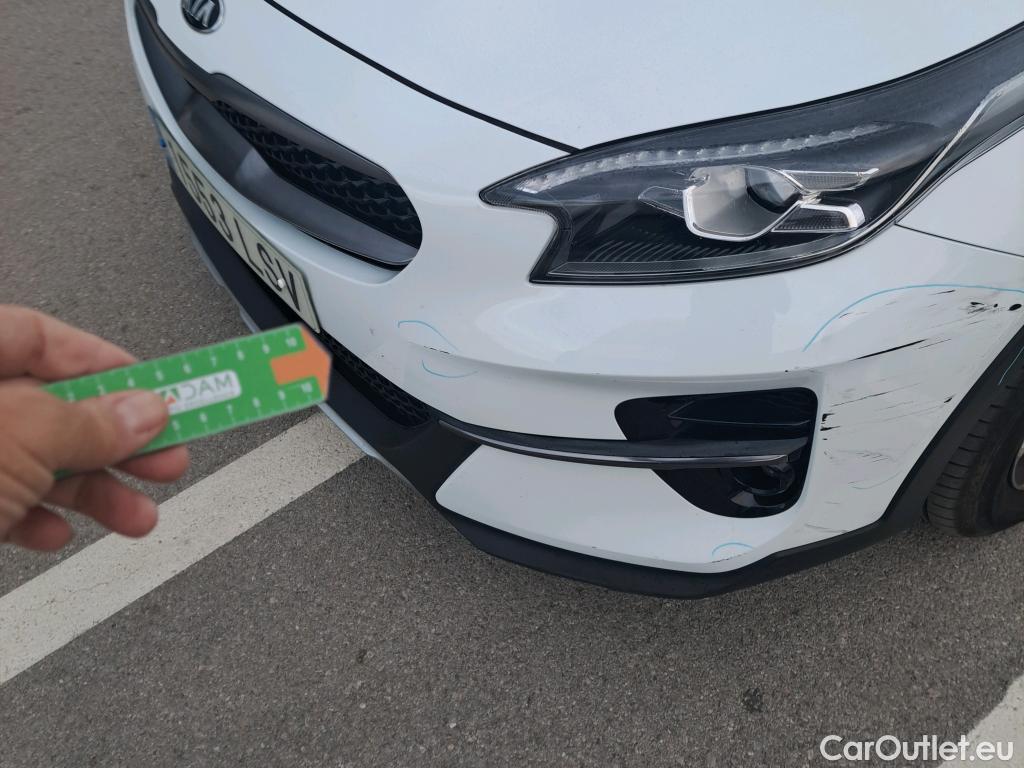  KIA  XCeed KIA  / 2019 / 5P / todoterreno 1.0 T-GDi Drive 88kW (120CV) #10