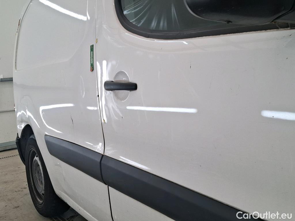  Citroen  Berlingo  Fourgon Club L1 (Court) 1.6 BlueHDi 100CV BVM6 E6 #39