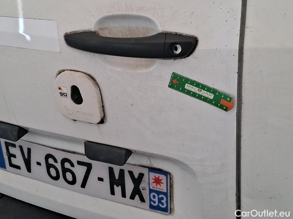  Citroen  Berlingo  Fourgon Club L1 (Court) 1.6 BlueHDi 100CV BVM6 E6 #79