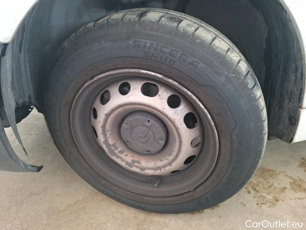  Citroen  Berlingo  Fourgon Club L1 (Court) 1.6 BlueHDi 100CV BVM6 E6 #73