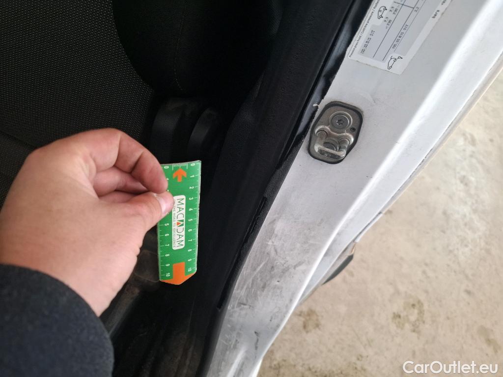  Citroen  Berlingo  Fourgon Club L1 (Court) 1.6 BlueHDi 100CV BVM6 E6 #66