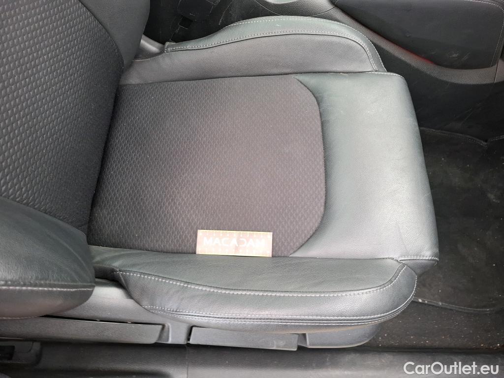  Nissan  Qashqai NISSAN  5p Crossover 1.2 DIG-T 115 Xtronic Tekna #49