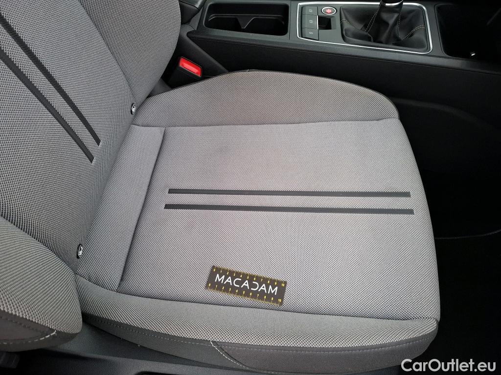  Seat  Leon  Style 1.0 TSI 110CV BVM6 E6d #4