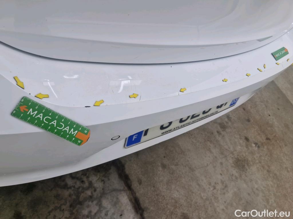  Opel  Corsa  F e Edition Business 50kWh BVA #2