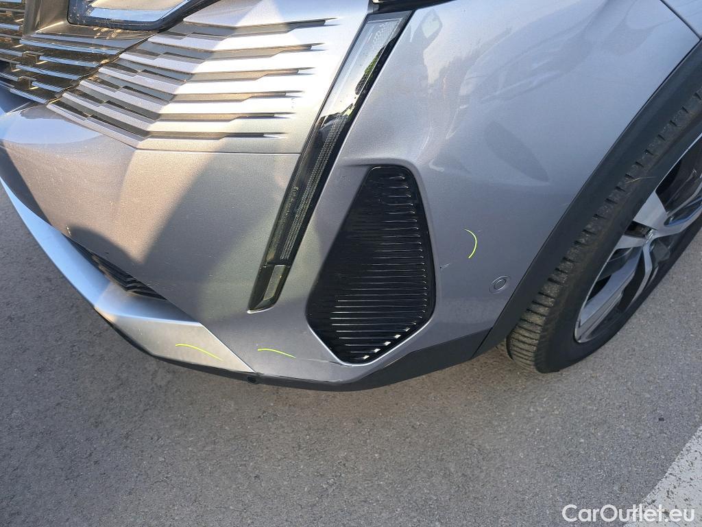  Land Rover  Discovery PEUGEOT 3008 / 2020 / 5P / todoterreno 1.2 PureTech 96KW (130CV) S&S Allure #28