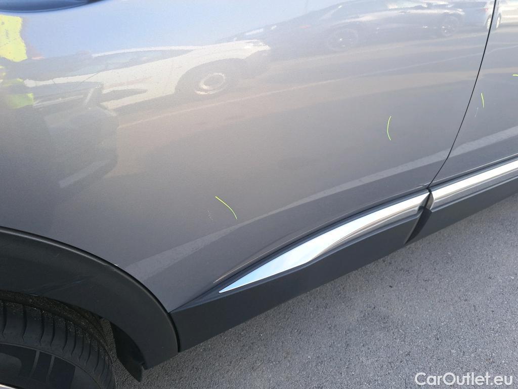  Land Rover  Discovery PEUGEOT 3008 / 2020 / 5P / todoterreno 1.2 PureTech 96KW (130CV) S&S Allure #20
