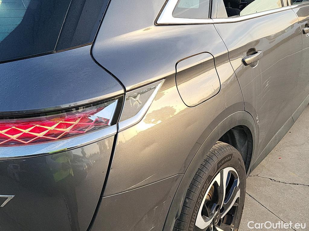  DS  DS7 DS DS 7 Crossback / 2017 / 5P / todoterreno BlueHDi DE 96kW (130CV) Auto. CHIC (AC) #3