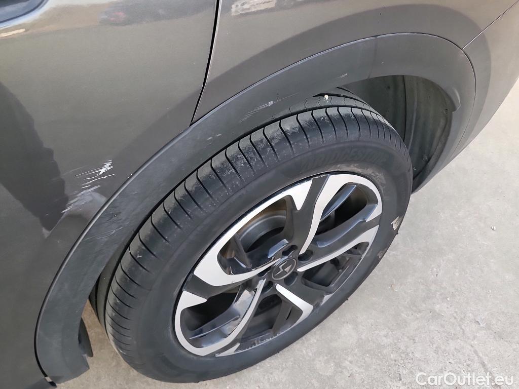  DS  DS7 DS DS 7 Crossback / 2017 / 5P / todoterreno BlueHDi DE 96kW (130CV) Auto. CHIC (AC) #25