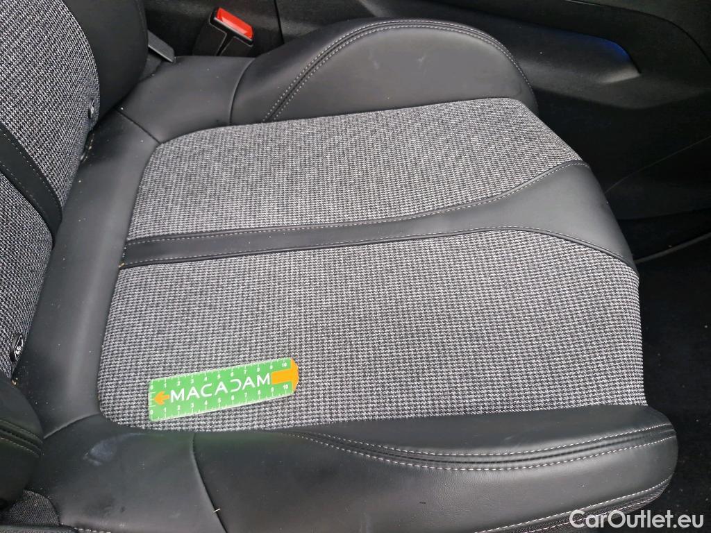  Peugeot  3008 PEUGEOT  / 2016 / 5P / SUV BlueHDi 130 S&S EAT8 ALLURE BUSINESS #21