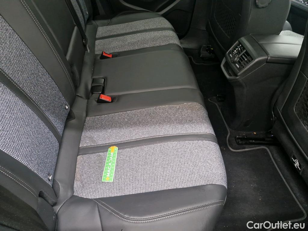  Peugeot  3008 PEUGEOT  / 2016 / 5P / SUV BlueHDi 130 S&S EAT8 ALLURE BUSINESS #20