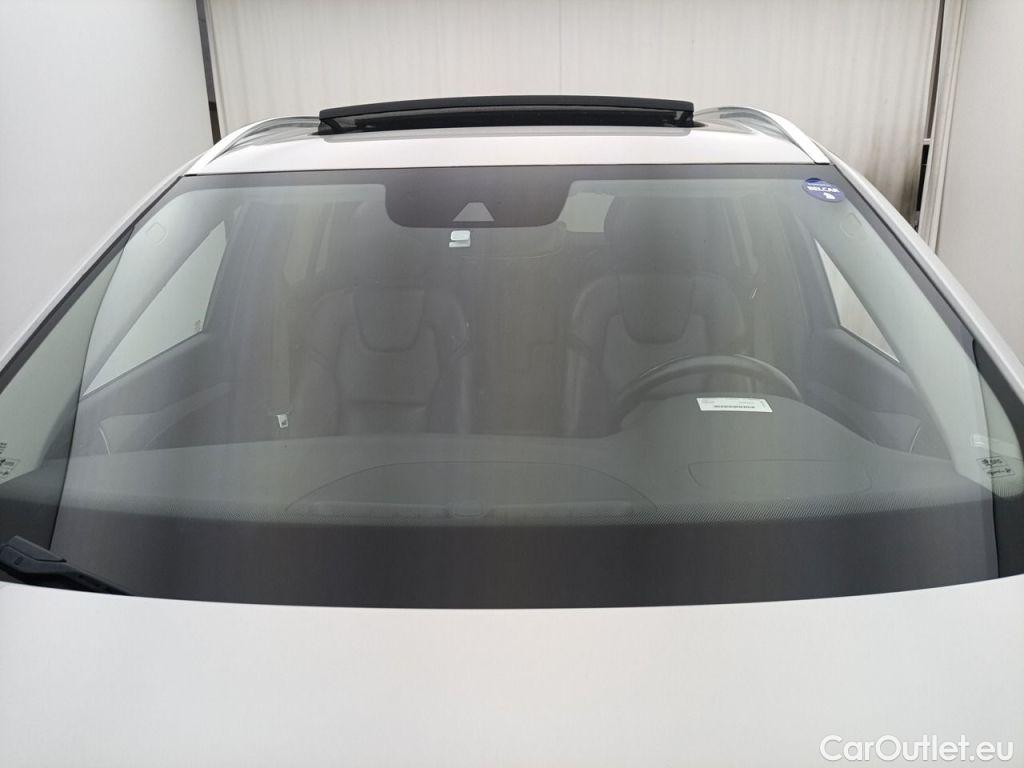 Volvo  XC90 Volvo  2.0 B5 D 4WD Geartronic Momentum Pro 7PL 5d #19