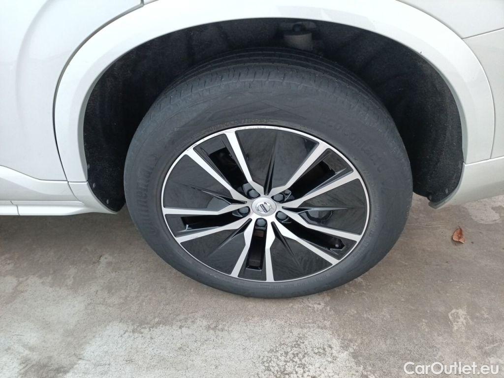 Volvo  XC90 Volvo  2.0 B5 D 4WD Geartronic Momentum Pro 7PL 5d #47