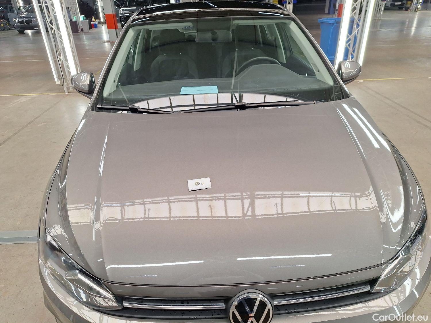 Volkswagen  Polo VW,  '17, Volkswagen  1.0 TSI Highline 5d #37