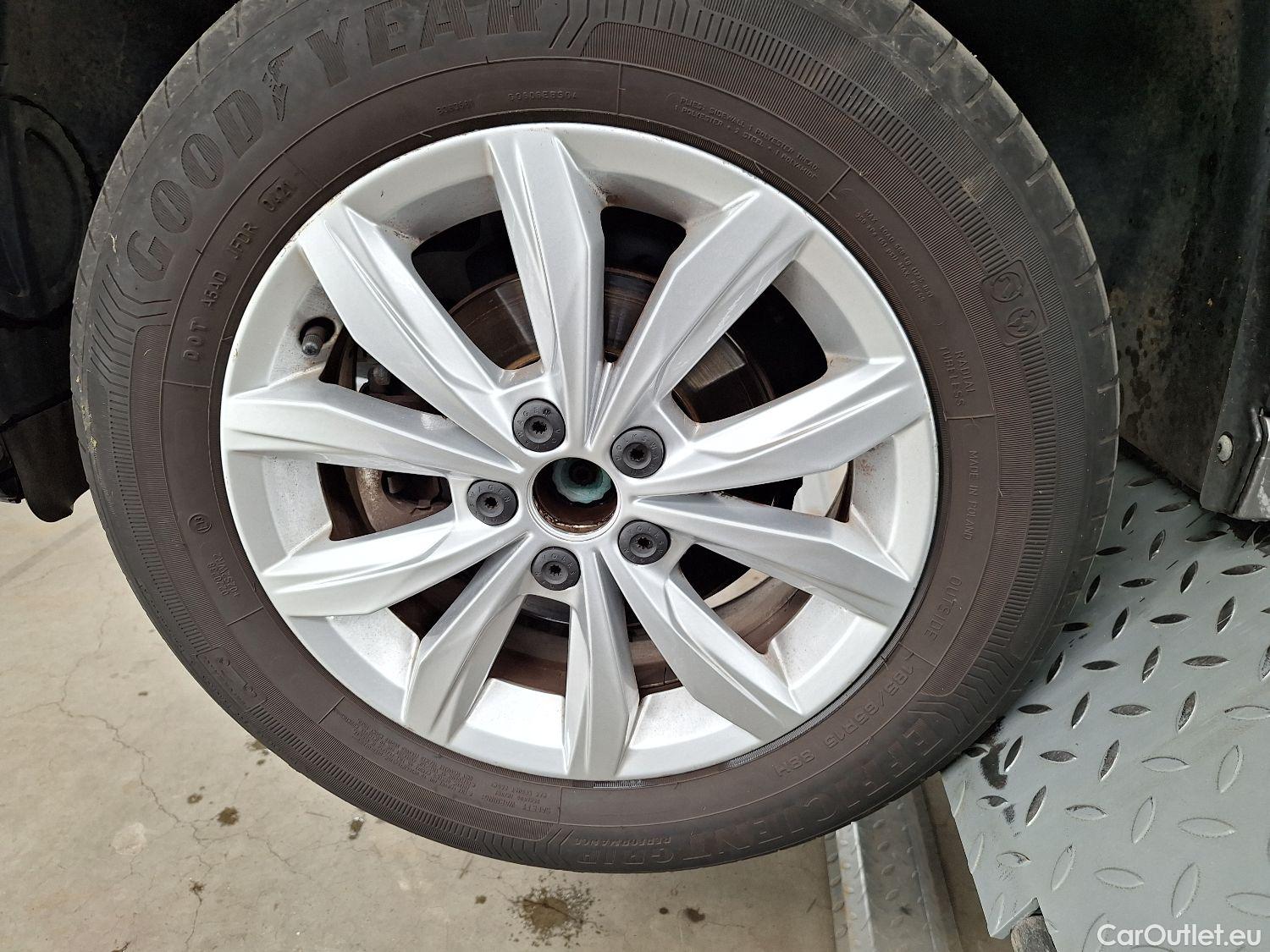 Volkswagen  Polo VW,  '17, Volkswagen  1.0 TSI Highline 5d #23