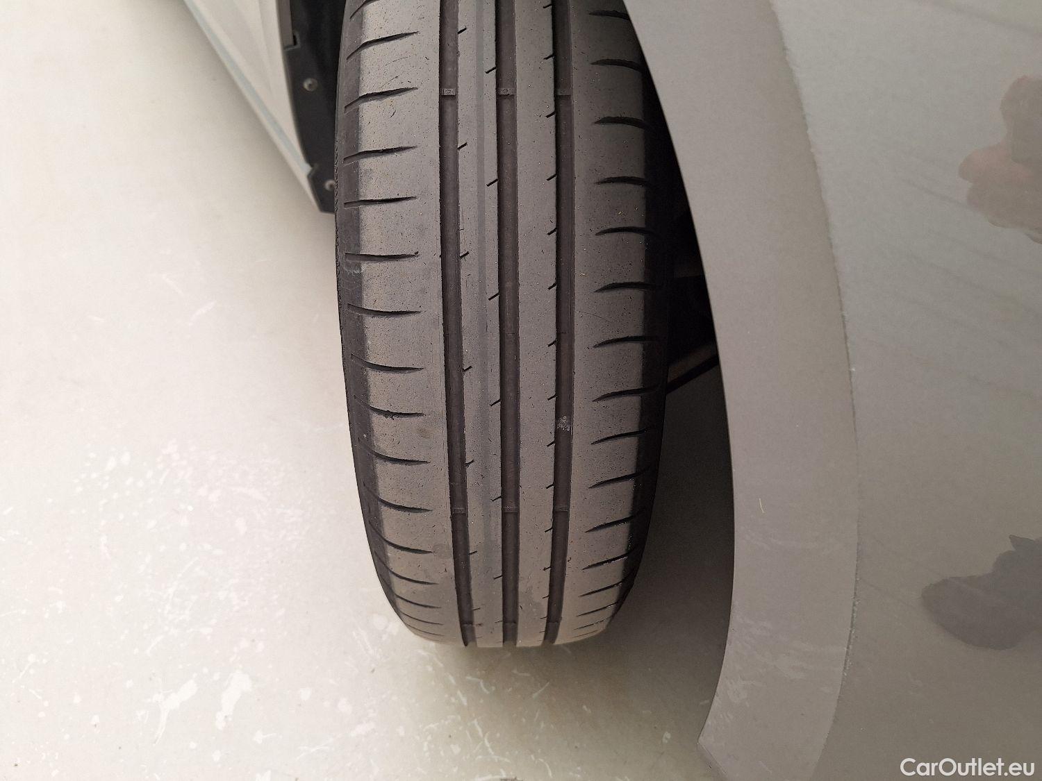 Volkswagen  Polo VW,  '17, Volkswagen  1.0 TSI Highline 5d #17