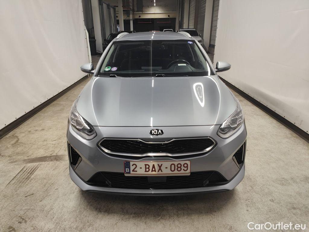 KIA  Cee'd KIA  Sportswagon Business Line 1.6 GDi PHEV DCT 5d #5