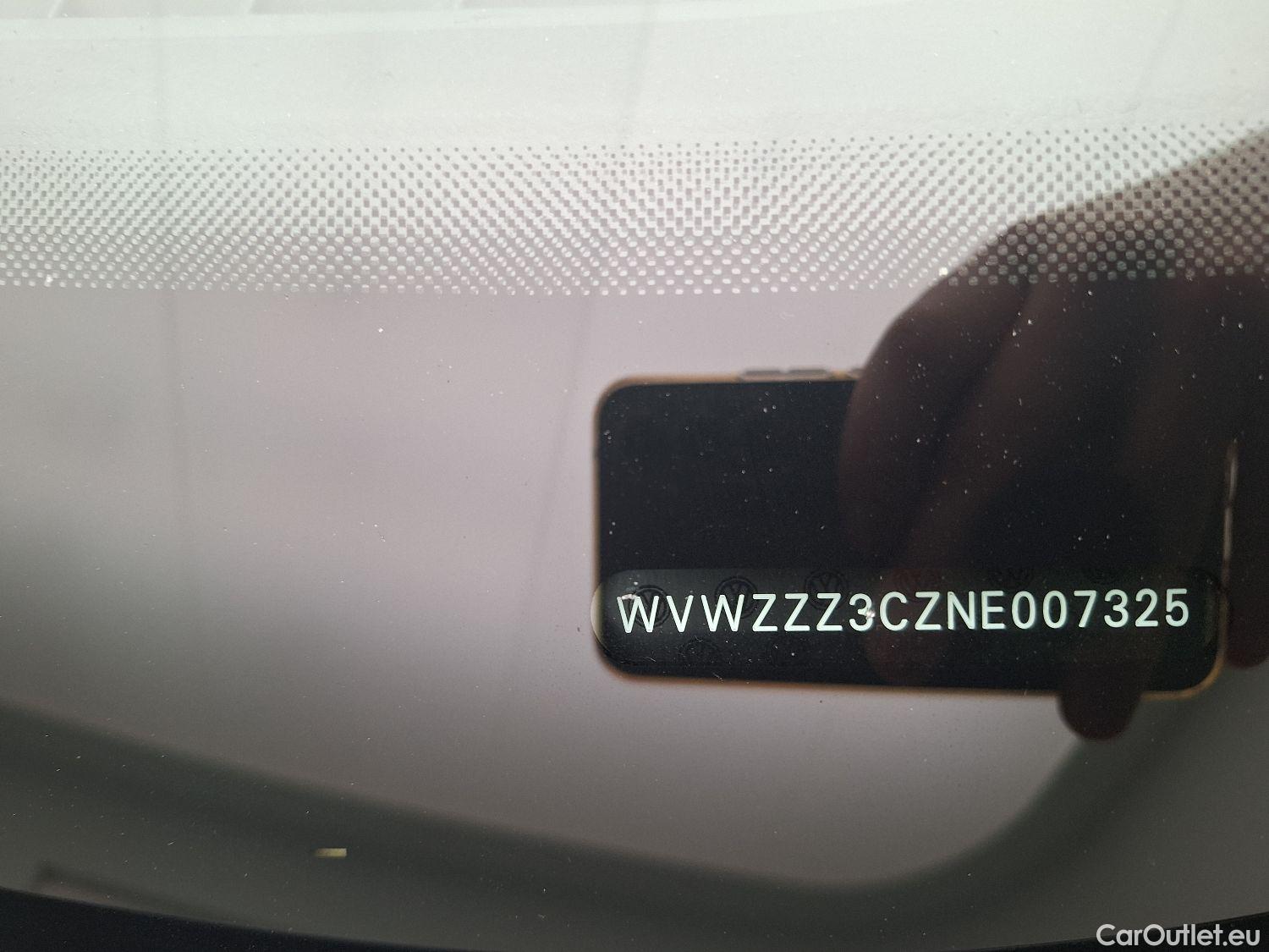 Volkswagen  Passat VW,  Variant FL'19, Volkswagen  Variant 2.0 TDI SCR 110kW DSG7 S #13