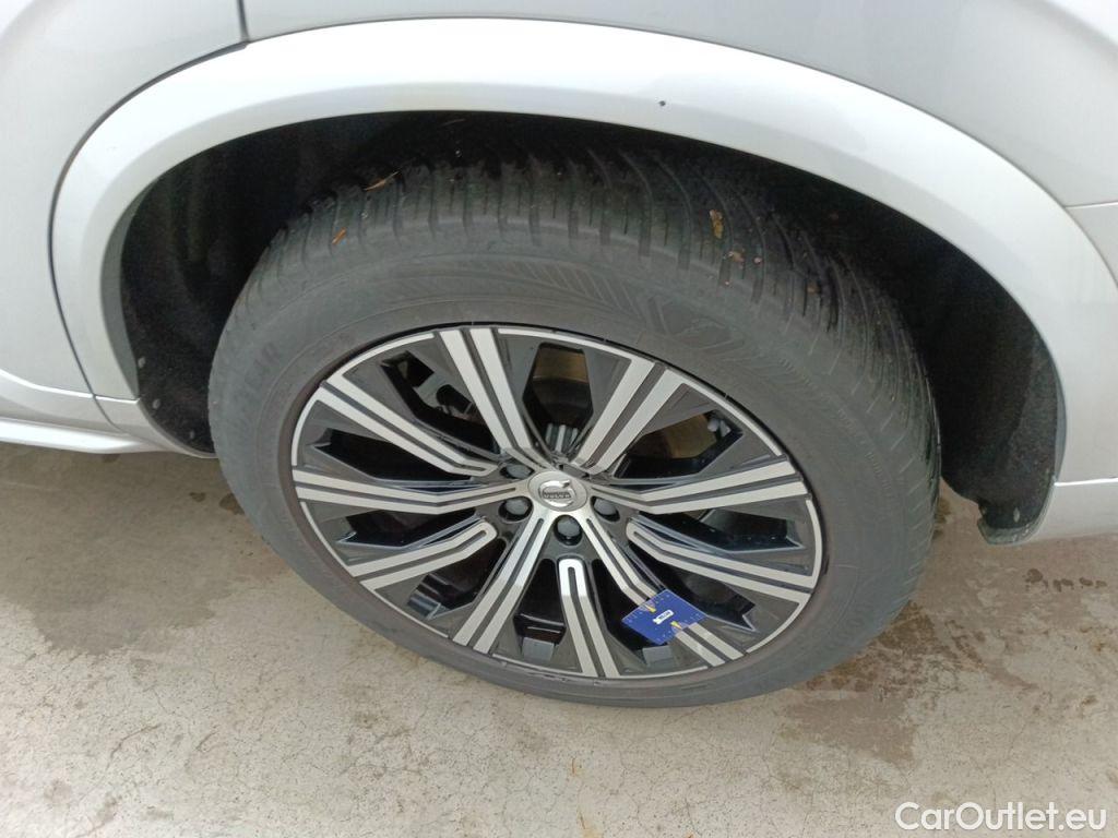 Volvo  XC90 Volvo  2.0 B5 D 4WD Geartronic Inscription 7PL. 5d #43
