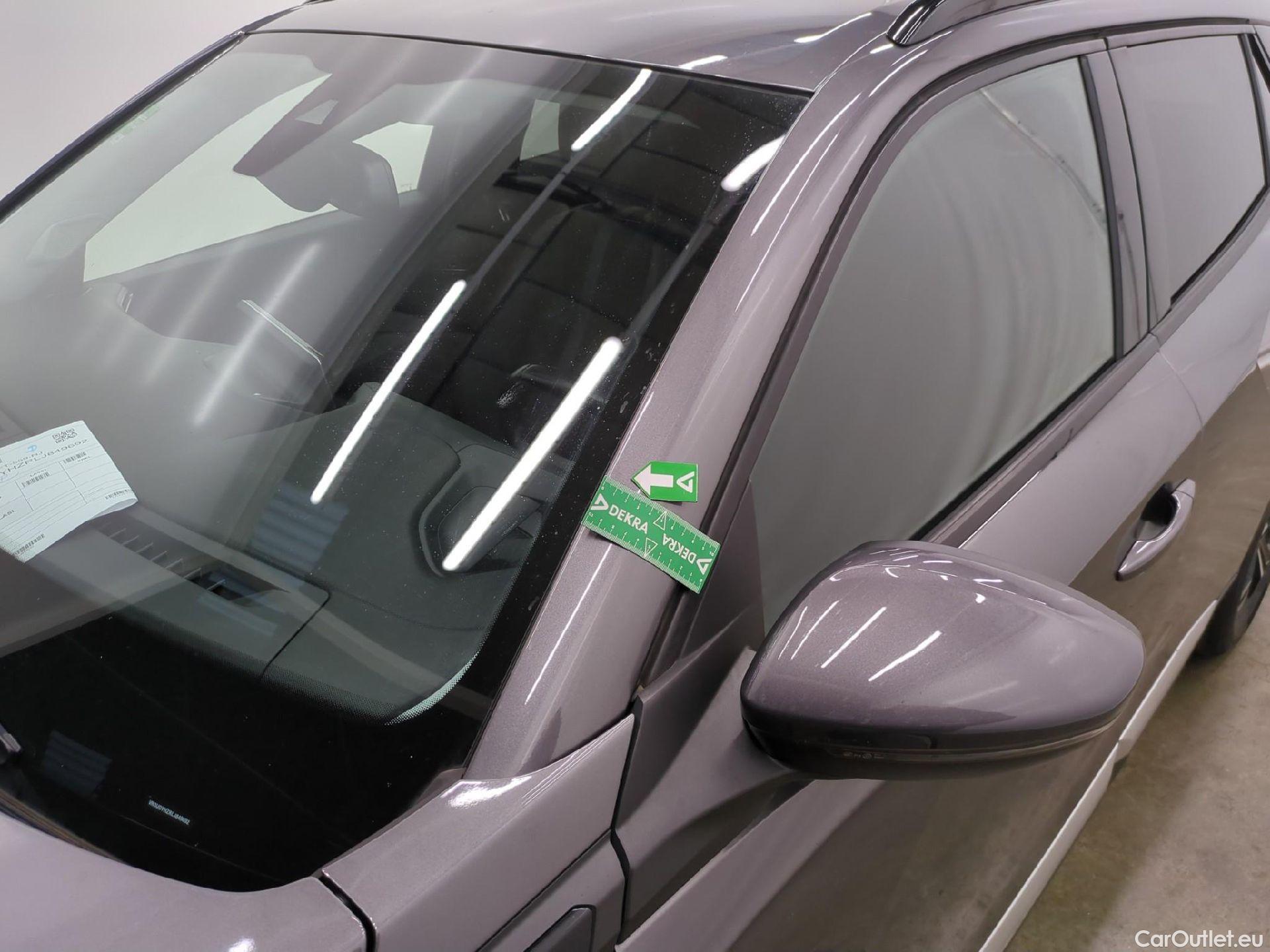  Peugeot  2008  Allure Business 1.5 HDi 130CV BVA8 E6d #23