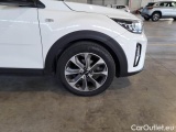  KIA  STONIC KIA  / 2017 / 5P / SUV 1.0 T-GDI 74KW MHEV STYLE #17