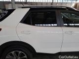  KIA  STONIC KIA  / 2017 / 5P / SUV 1.0 T-GDI 74KW MHEV STYLE #37