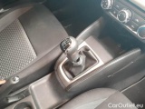  Nissan  Micra NISSAN  / 2016 / 5P / BERLINA IG¿T 100 ACENTA #133