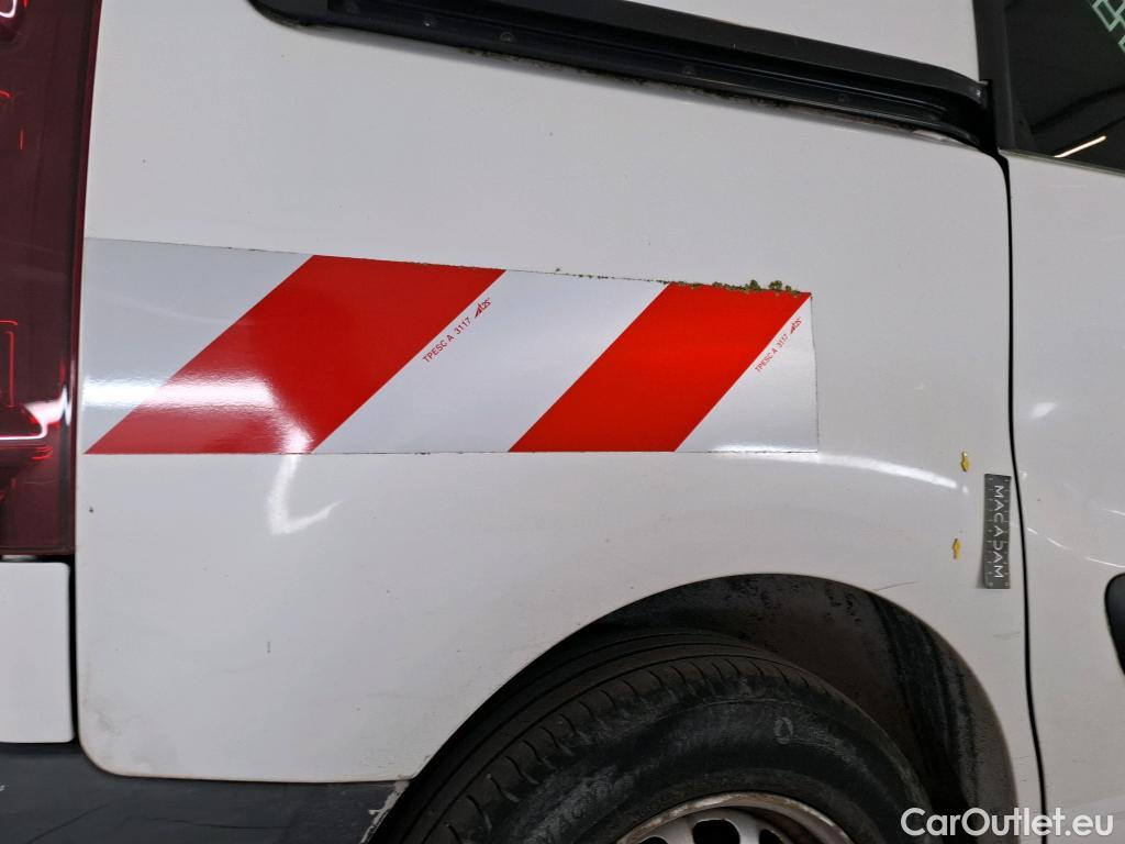  Citroen  Berlingo  Fourgon Club L1 (Court) 1.6 BlueHDi 100CV BVM5 E6 #14